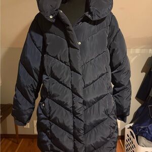 Steve Madden Navy Puffer coat